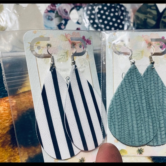 Leather Earrings - Picture 8 of 14